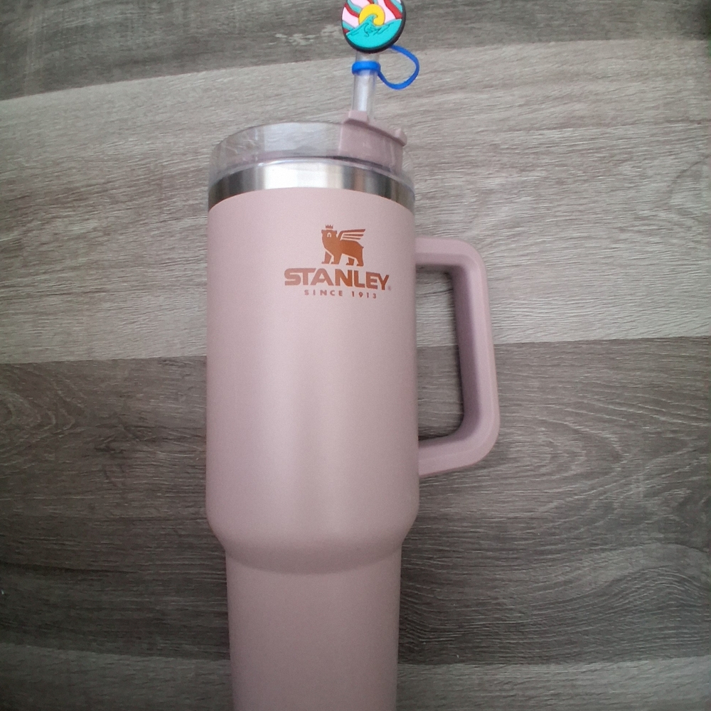 Stanley Pink/ Blush Tumbler with Straw 40 Oz And Handle